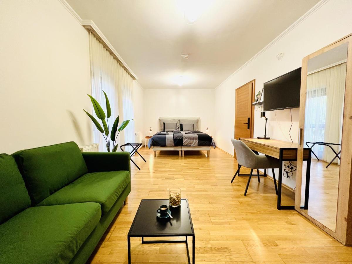 Villa Szofia Veszprem Apartments Zewnętrze zdjęcie