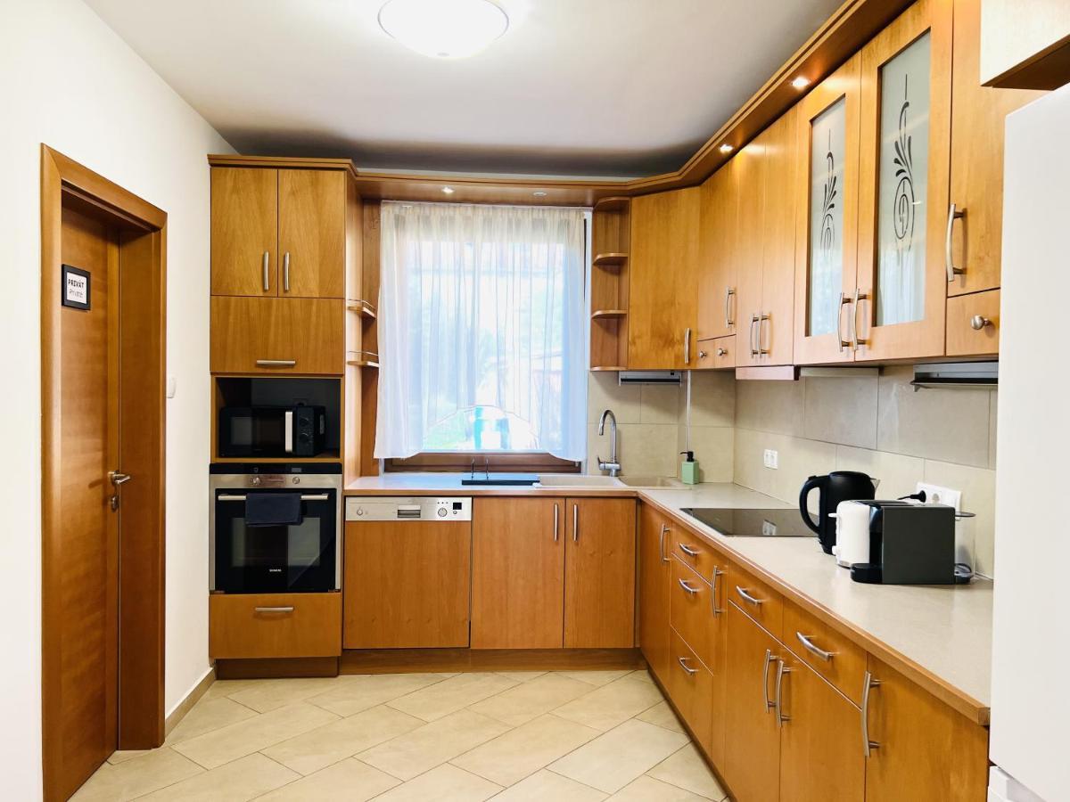 Villa Szofia Veszprem Apartments Zewnętrze zdjęcie