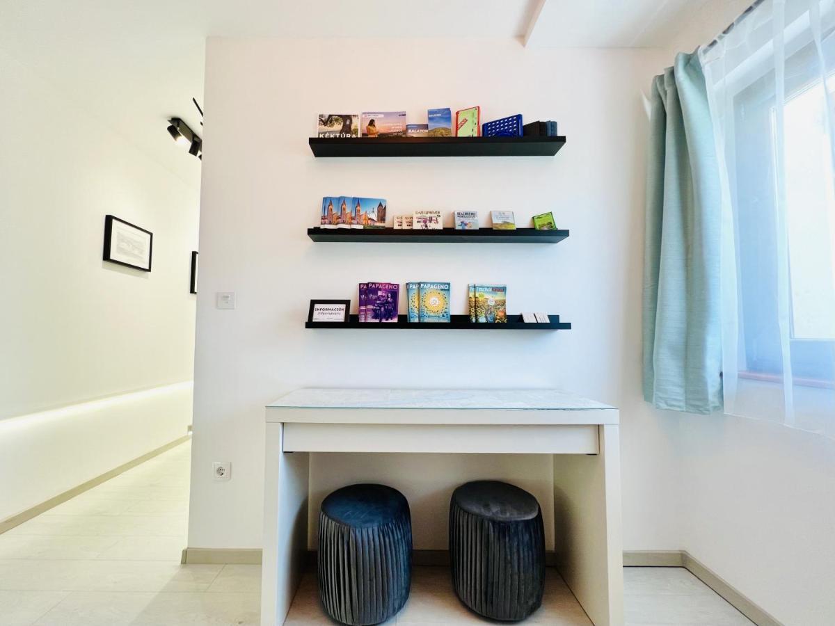 Villa Szofia Veszprem Apartments Zewnętrze zdjęcie